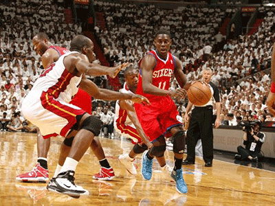 nba零点吧直播录像_nba零点吧直播录像手机高清直播~雨燕直播